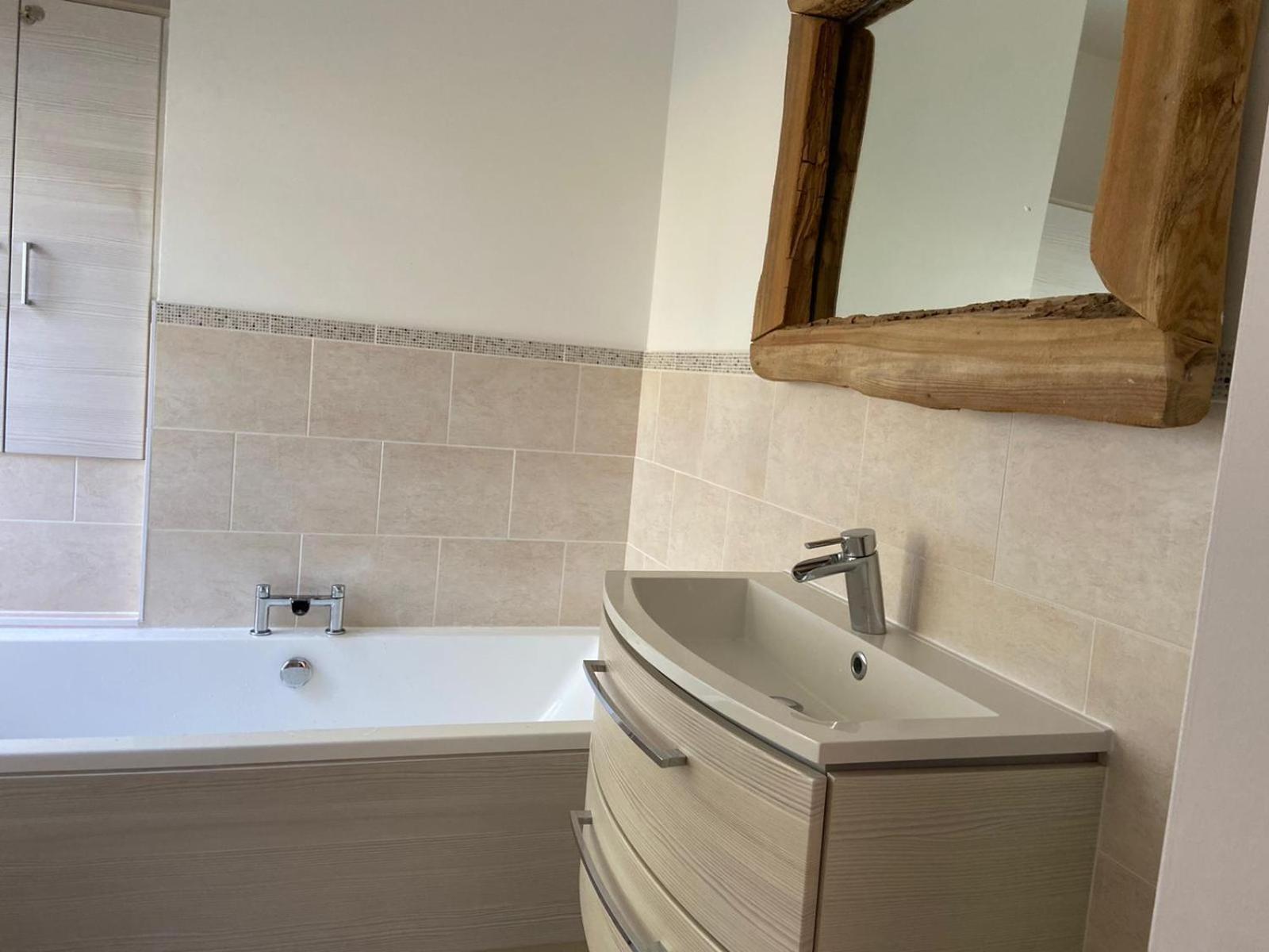 워딩 Warwick House - Stunning House With Terrace And Sea Views, Sleeps 11 빌라 외부 사진