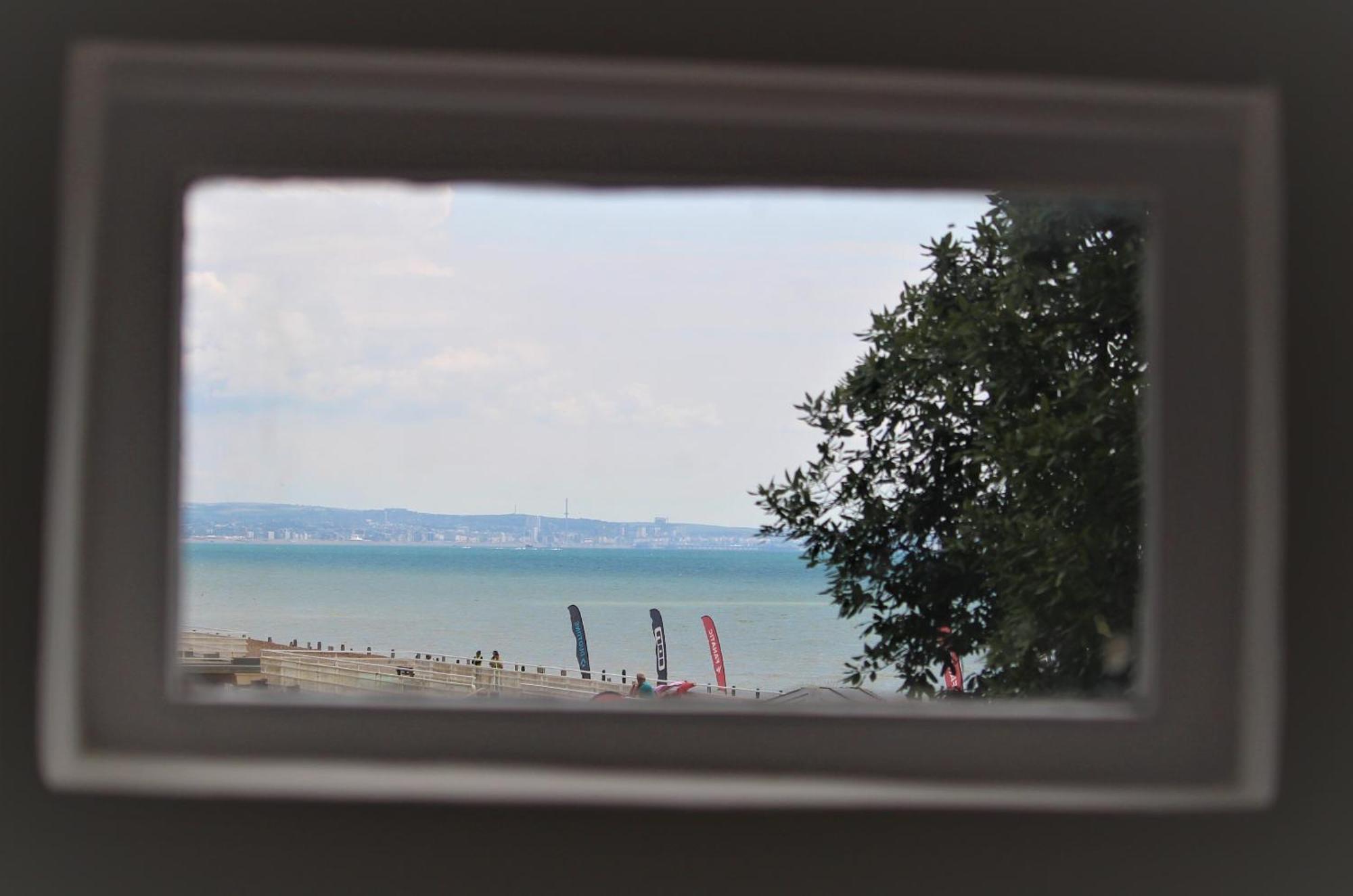 워딩 Warwick House - Stunning House With Terrace And Sea Views, Sleeps 11 빌라 외부 사진