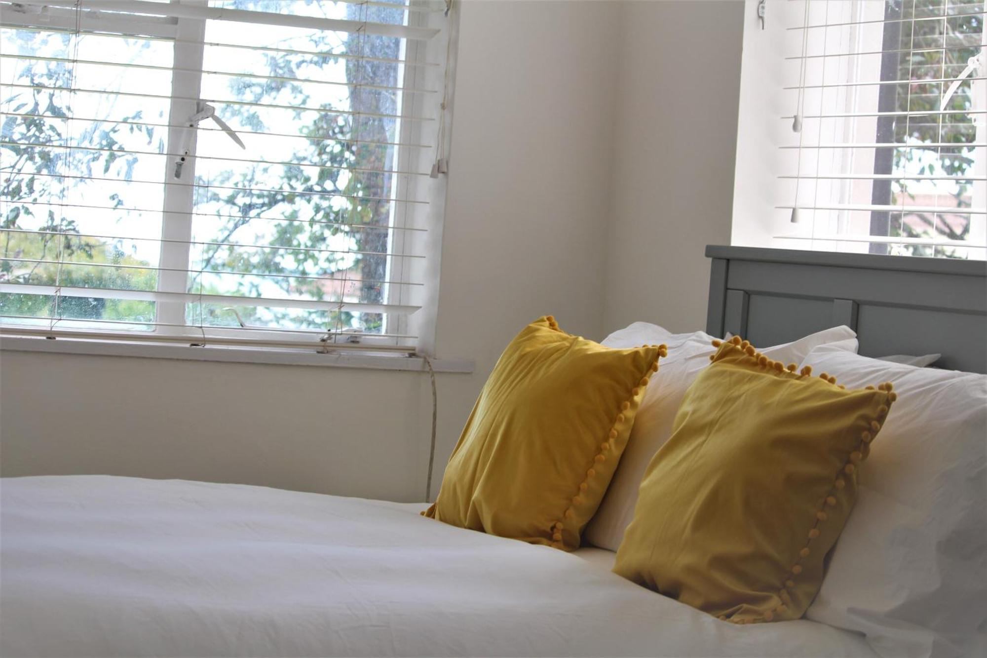 워딩 Warwick House - Stunning House With Terrace And Sea Views, Sleeps 11 빌라 외부 사진