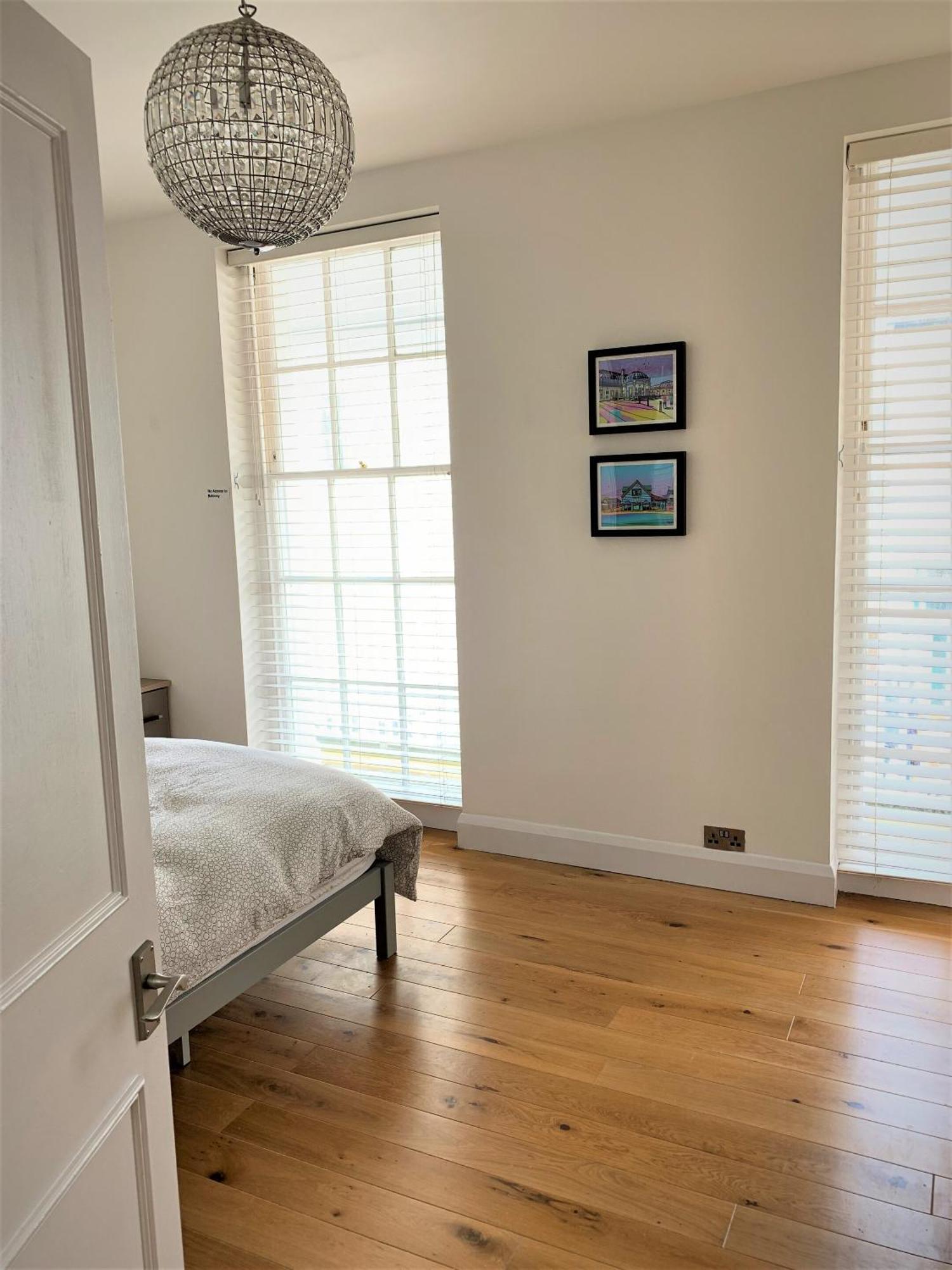 워딩 Warwick House - Stunning House With Terrace And Sea Views, Sleeps 11 빌라 외부 사진