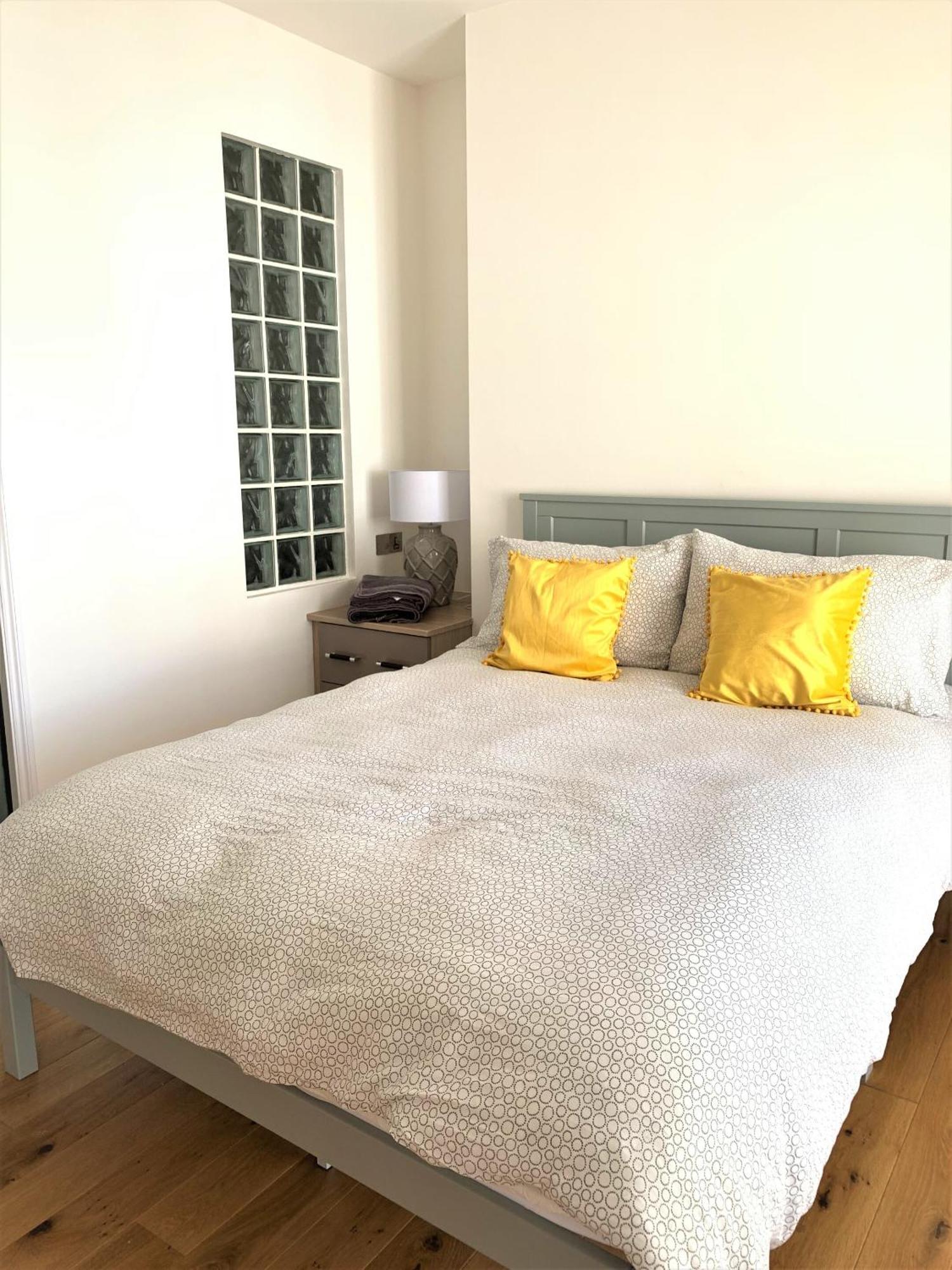 워딩 Warwick House - Stunning House With Terrace And Sea Views, Sleeps 11 빌라 외부 사진